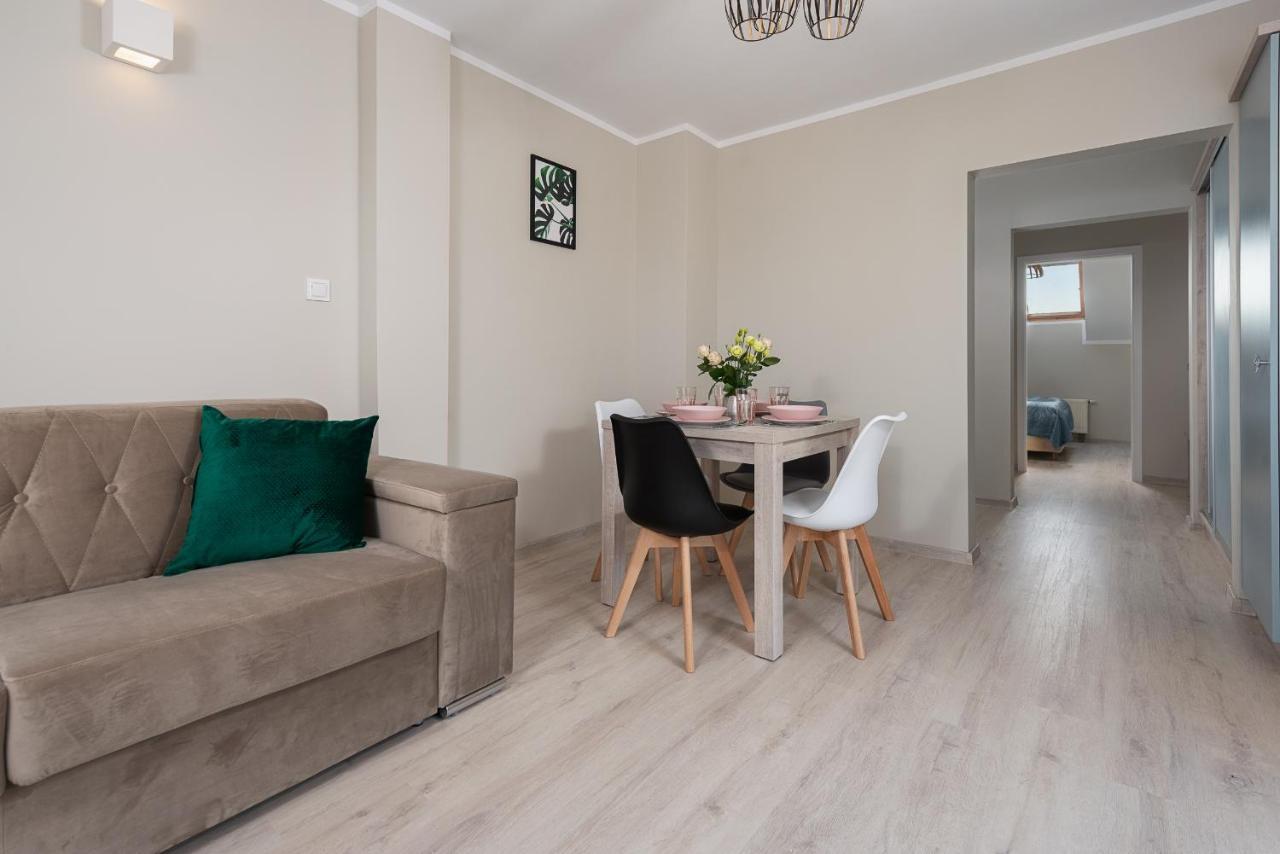Roza Baltyku - Apartamenty I Pokoje A Dębki Exteriör bild