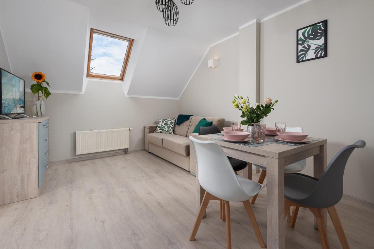 Roza Baltyku - Apartamenty I Pokoje A Dębki Exteriör bild