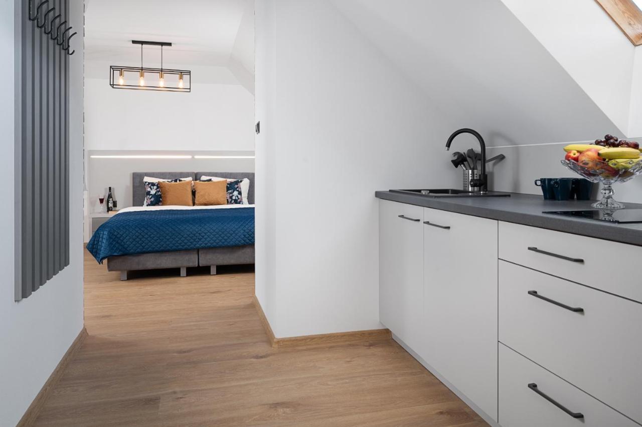 Roza Baltyku - Apartamenty I Pokoje A Dębki Exteriör bild