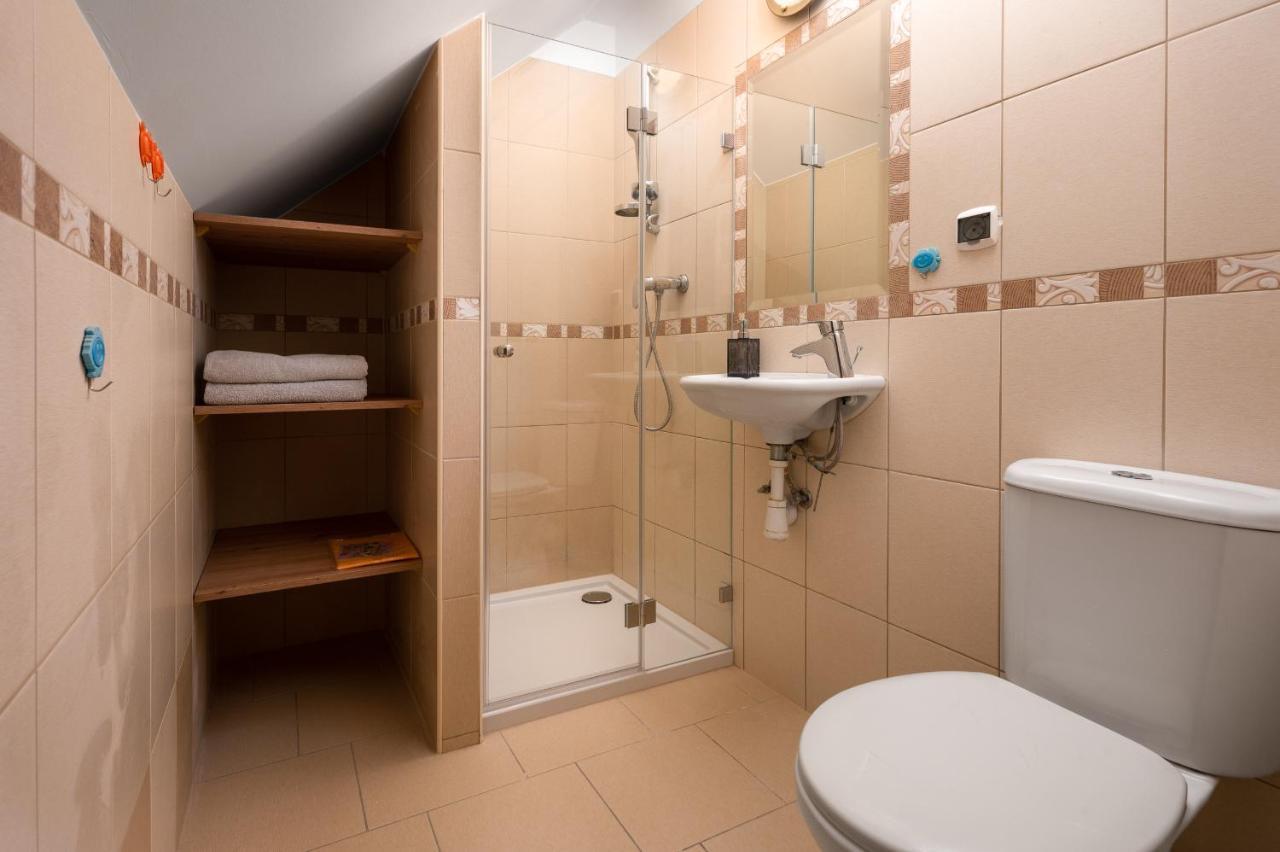 Roza Baltyku - Apartamenty I Pokoje A Dębki Exteriör bild