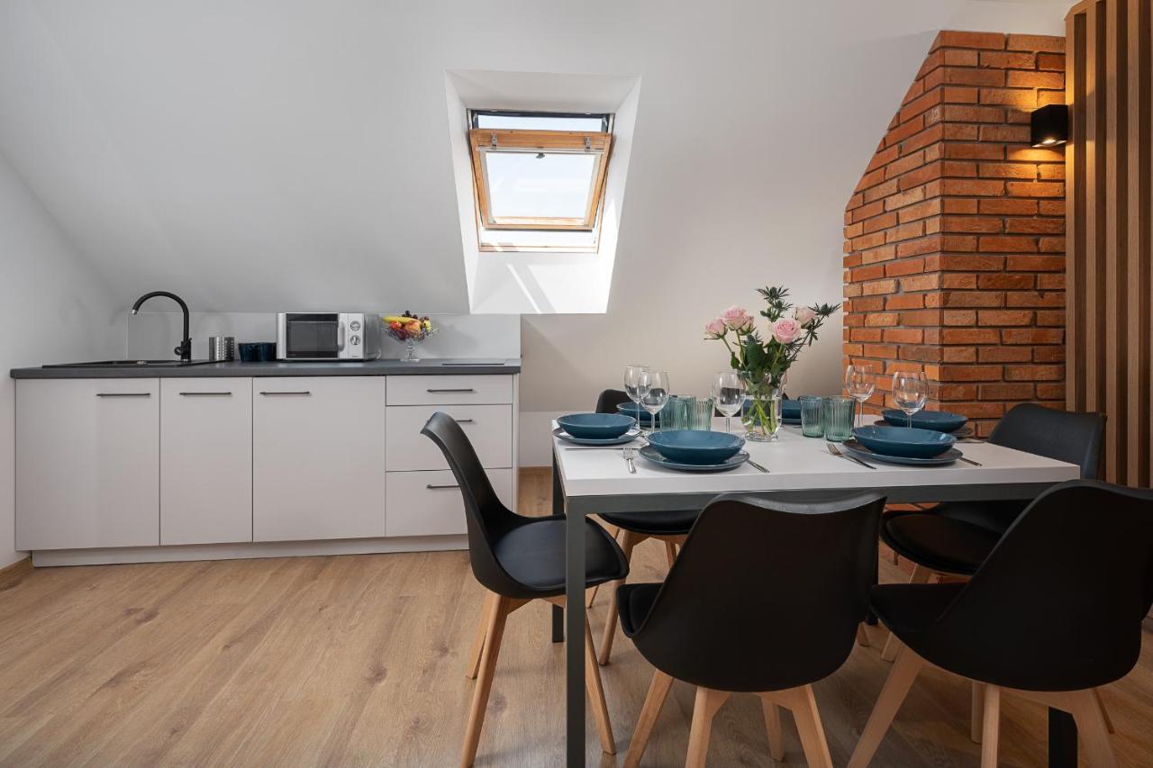 Roza Baltyku - Apartamenty I Pokoje A Dębki Exteriör bild