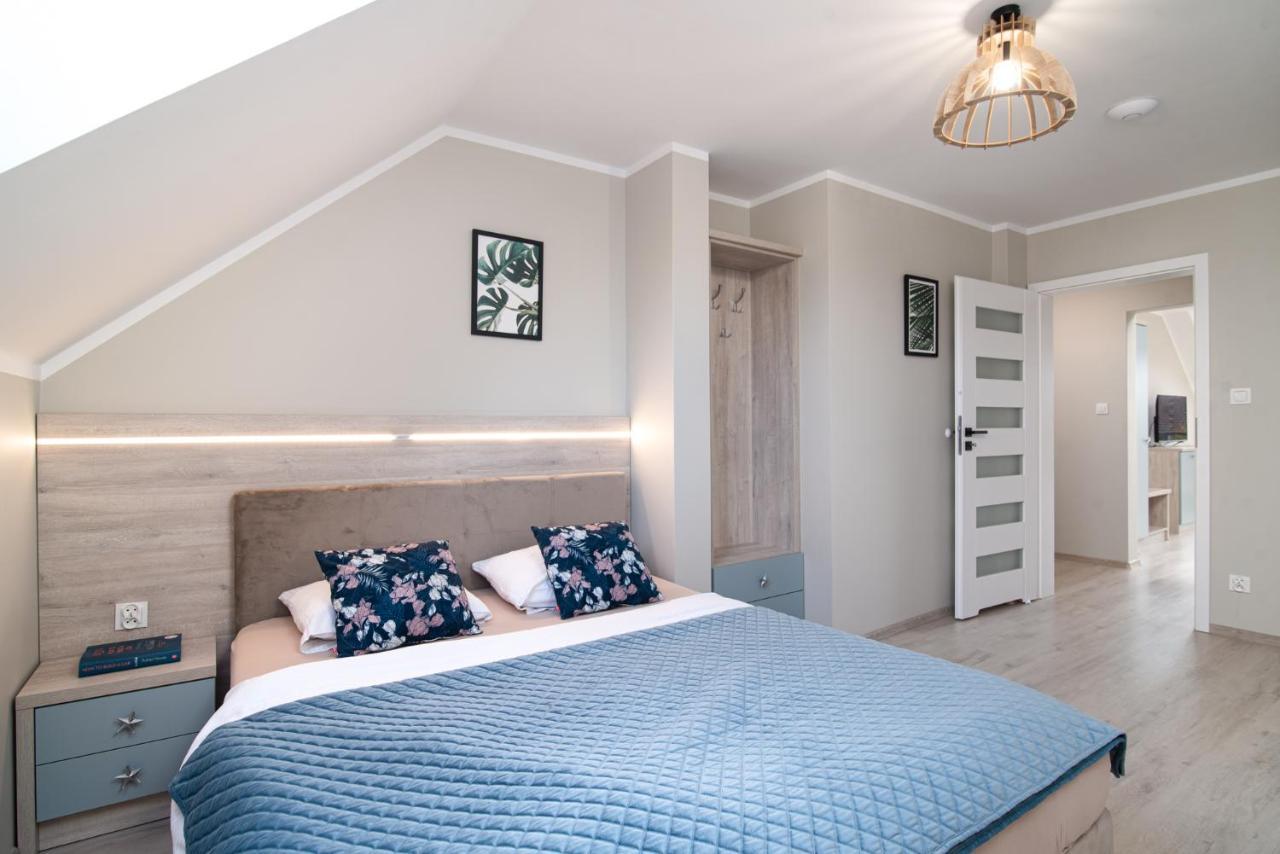 Roza Baltyku - Apartamenty I Pokoje A Dębki Exteriör bild